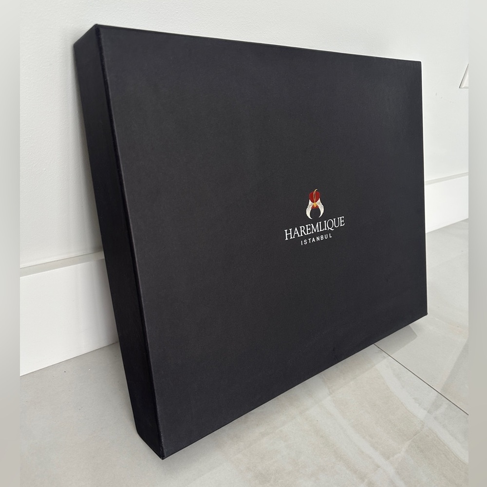 Rare Haremlique Istanbul Gift Box